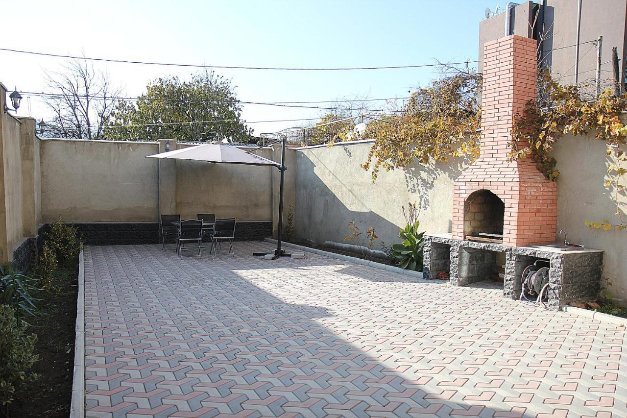 Boutique Hotel Dany Тбилиси Екстериор снимка