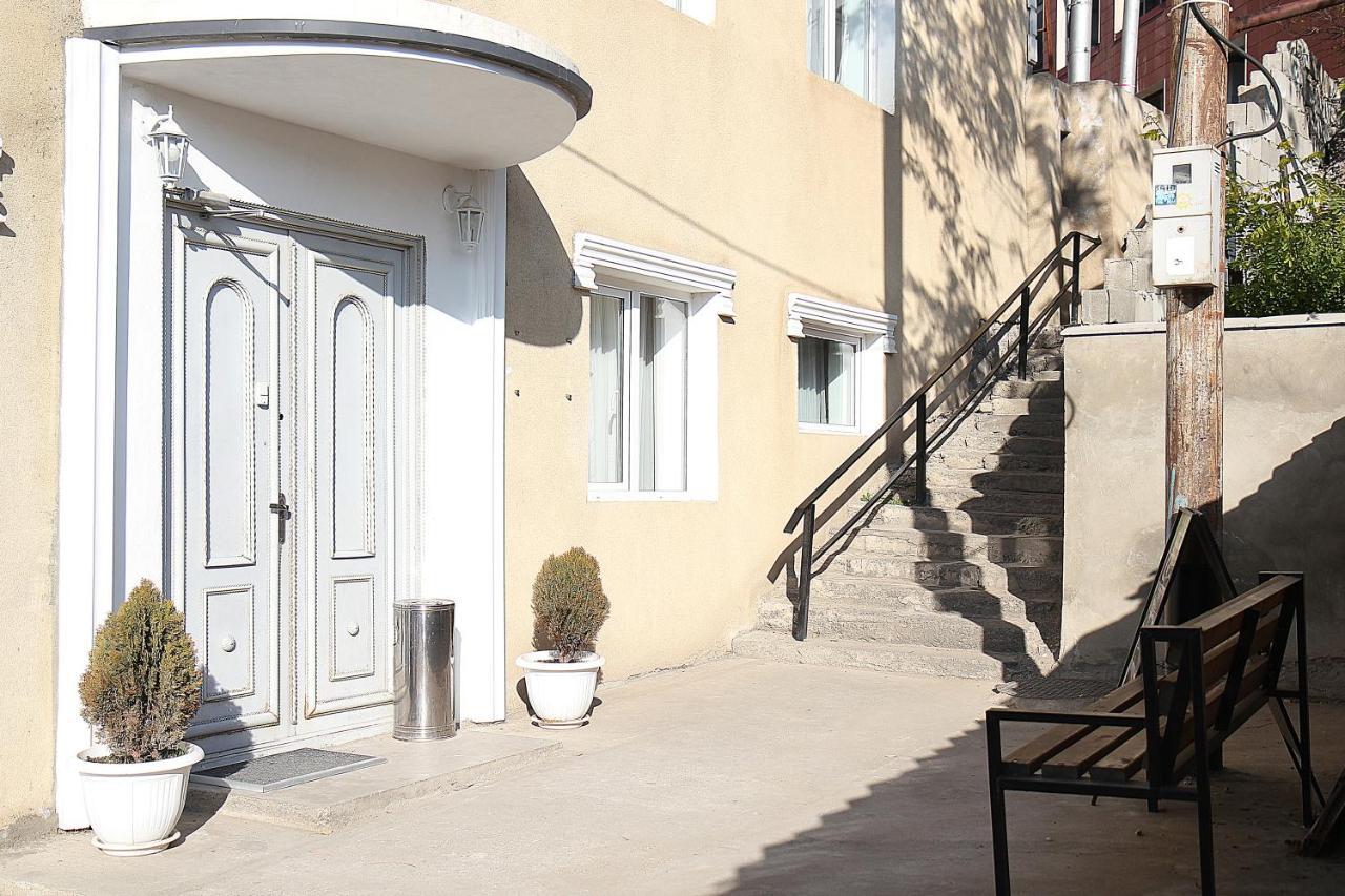 Boutique Hotel Dany Тбилиси Екстериор снимка