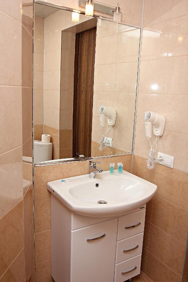 Boutique Hotel Dany Тбилиси Екстериор снимка